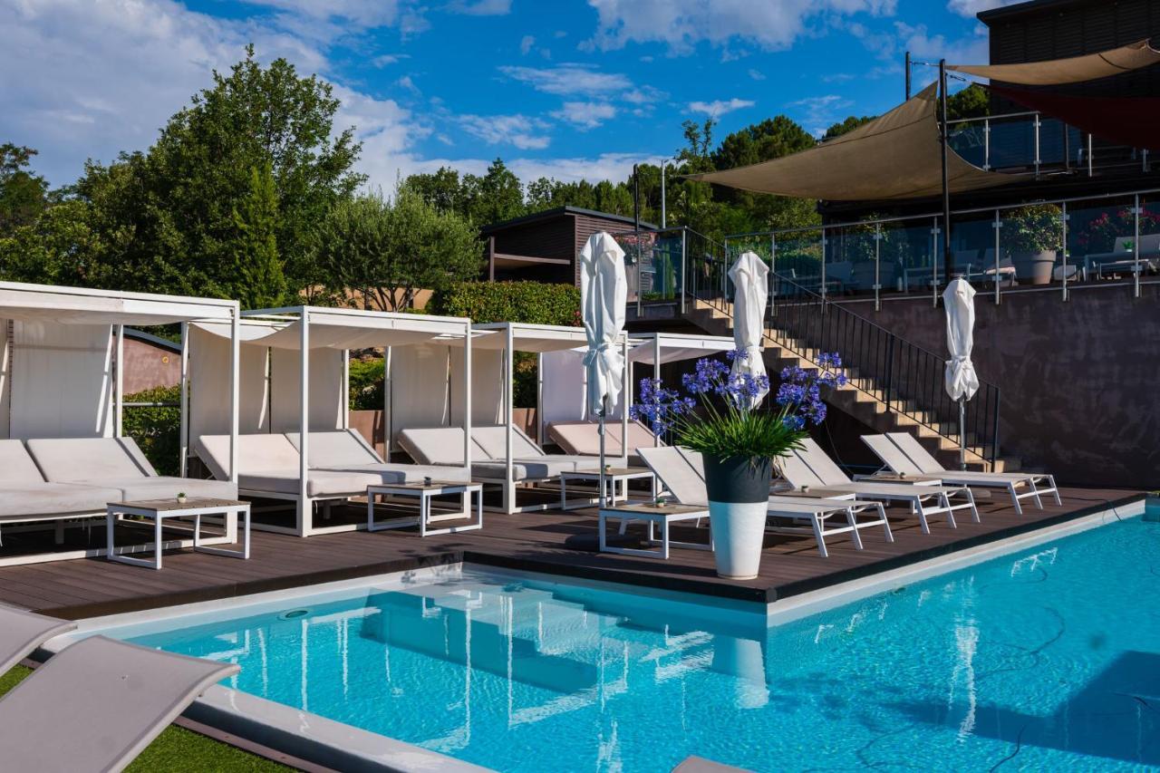 Domaine De Chalveches Hotel Spa 4* Faugeres  Exteriér fotografie