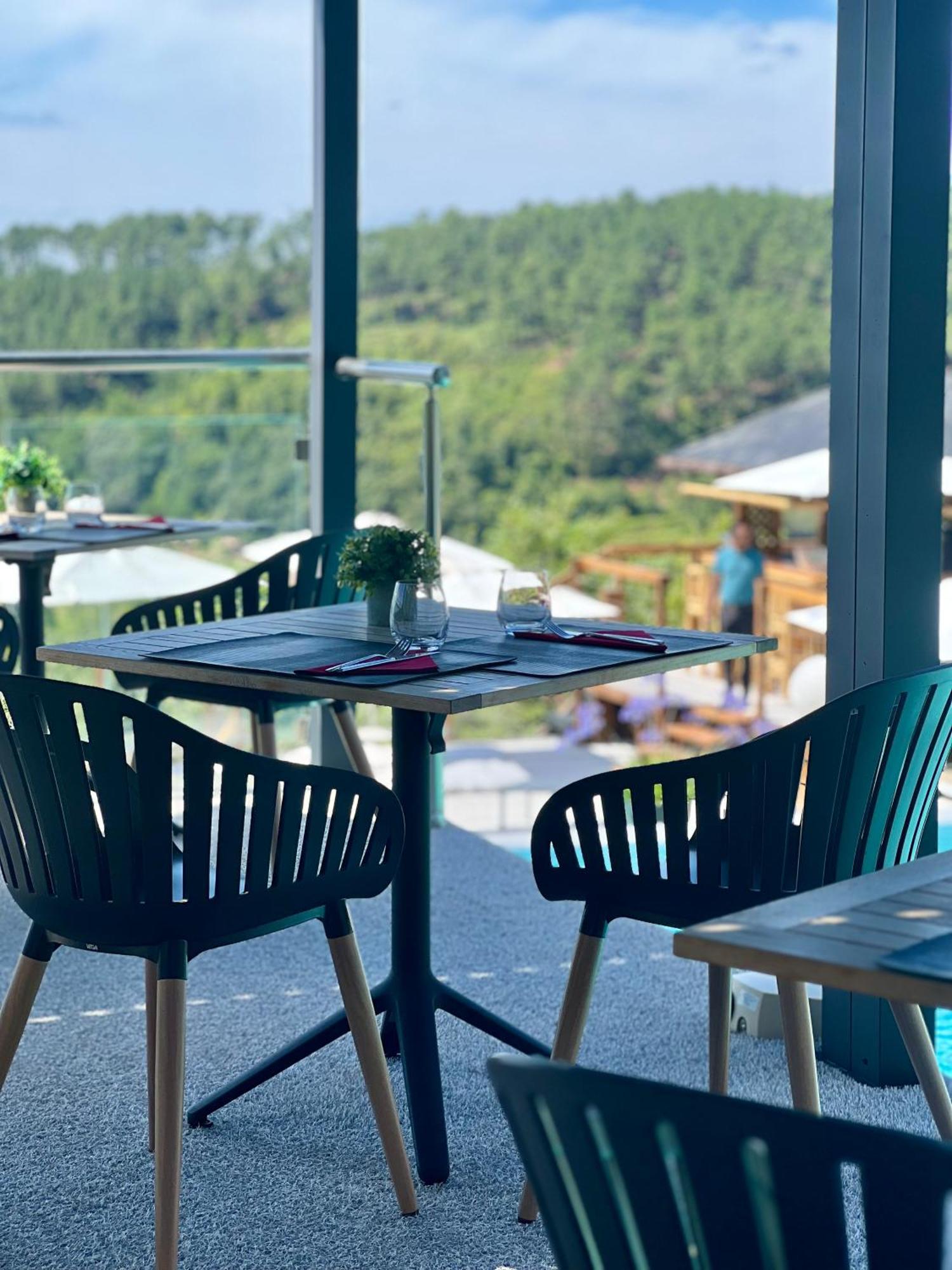 Domaine De Chalveches Hotel Spa 4* Faugeres  Exteriér fotografie