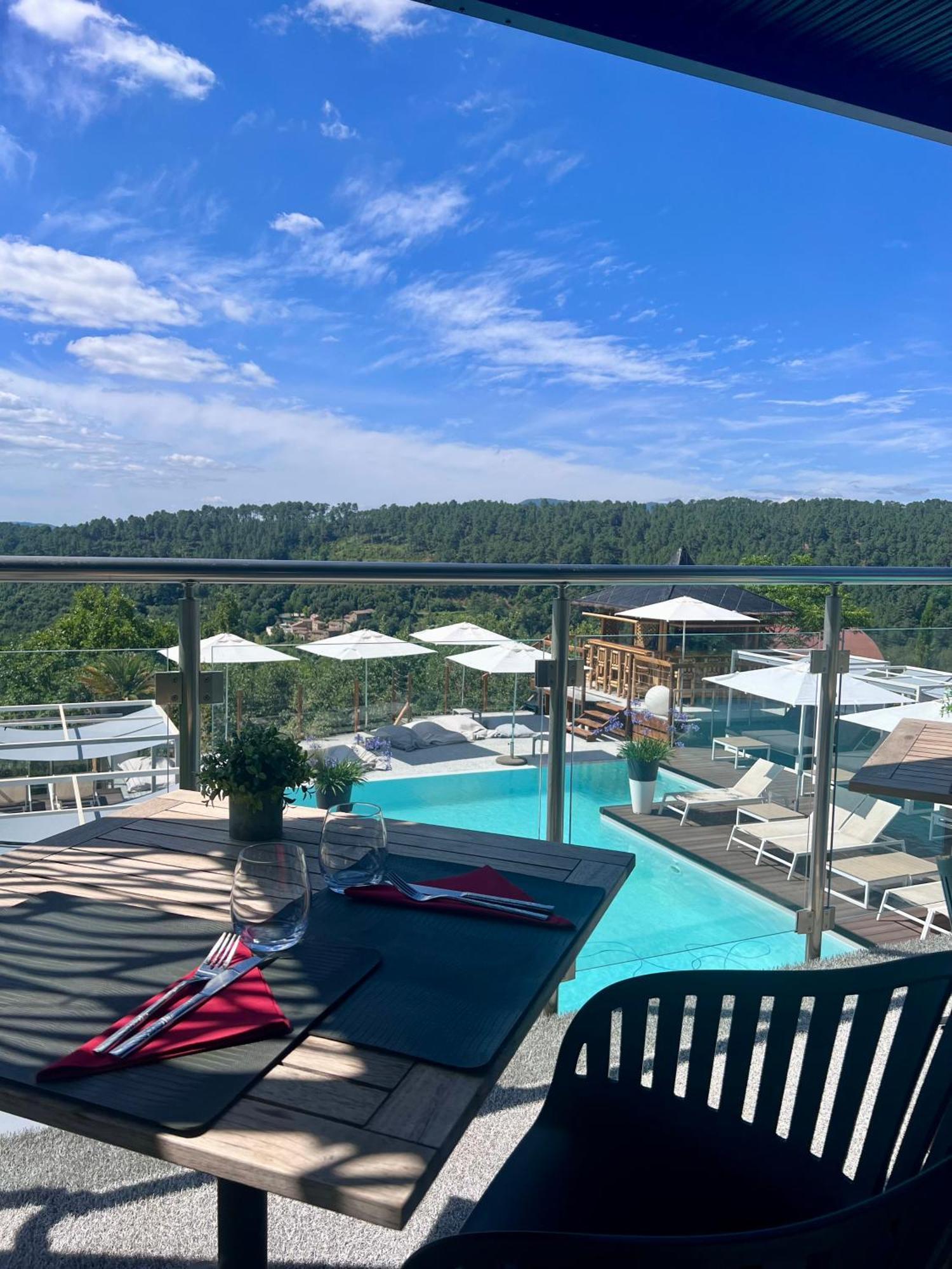 Domaine De Chalveches Hotel Spa 4* Faugeres  Exteriér fotografie